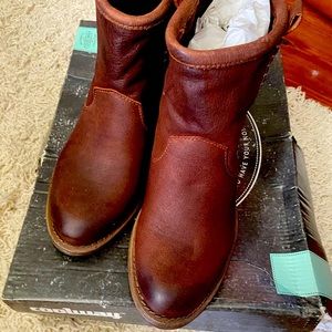 Coolway boots